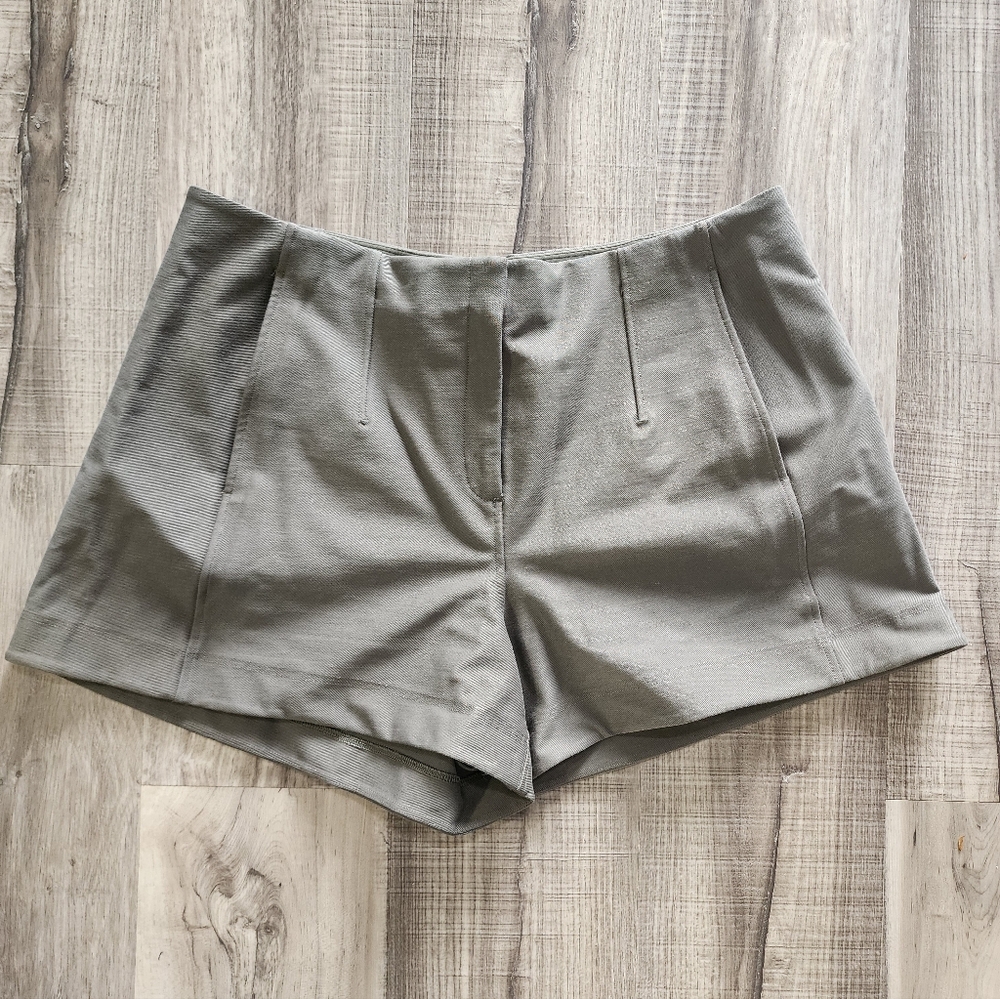 Lululemon Green Womens Shorts